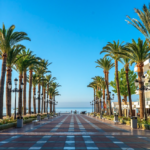 Imagen del balcón de europa en Nerja sin gente
